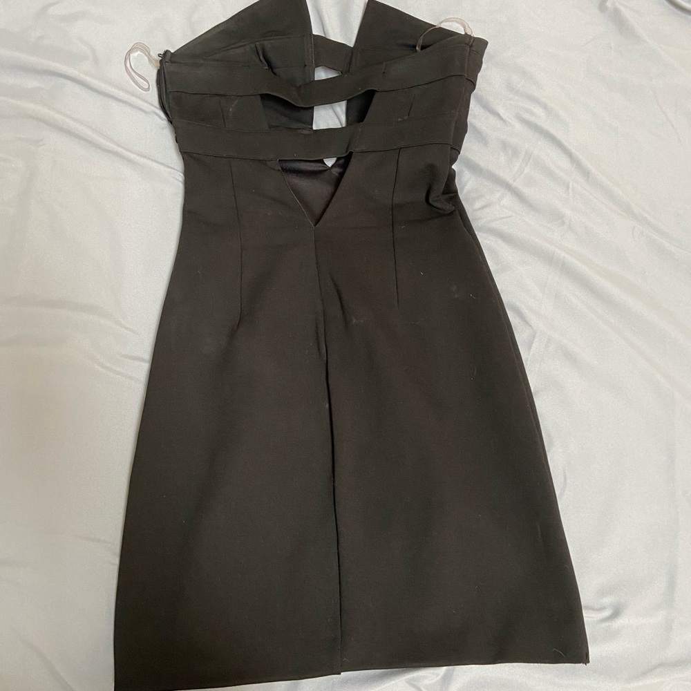 Black bodycon dress